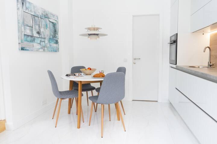 Freedom Apartments In The Heart Of Lviv - Balabana Str And Svoboda Avenue Екстер'єр фото